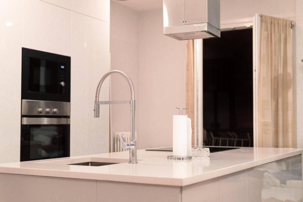 Habitacion En Vivienda Centrica Bilbao Lejlighed Eksteriør billede